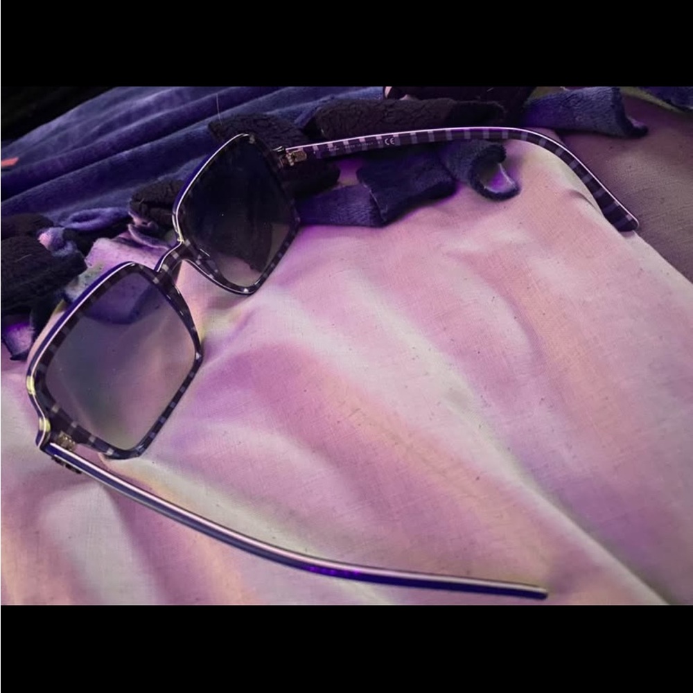 Ray-Ban Purple Square Sunglasses - Picture 2 of 3